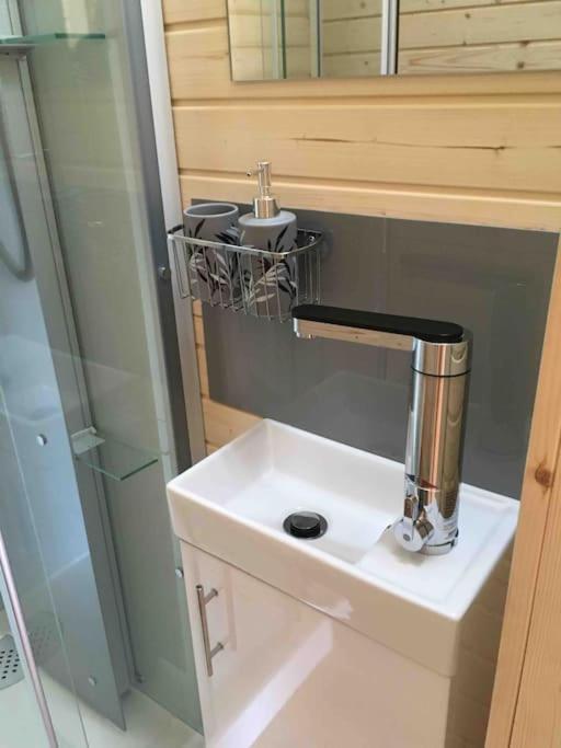 The Fox'S Den, Luxury Cosy Mini Lodge, Highlands North Ballachulish Luaran gambar